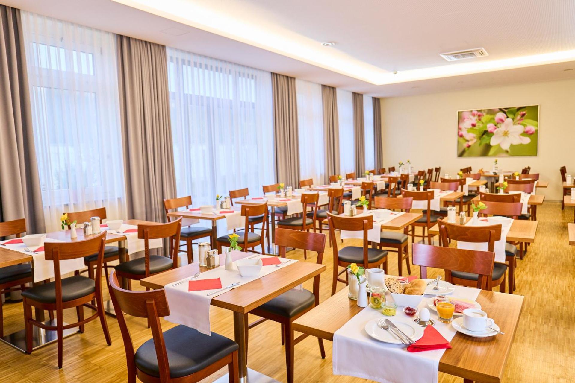Hotel Apfelbaum Erding Exterior photo