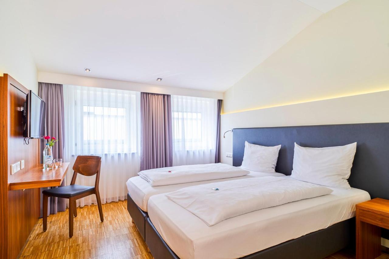 Hotel Apfelbaum Erding Exterior photo